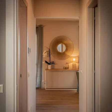 Apartment Chez Lulu. Bellissimo Intero Toirano