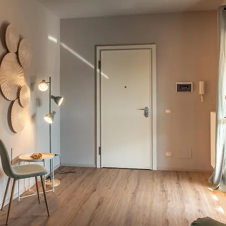 Apartment Chez Lulu. Bellissimo Intero Toirano