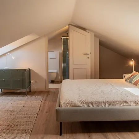 Chez Lulu. Bellissimo Intero Apartment *