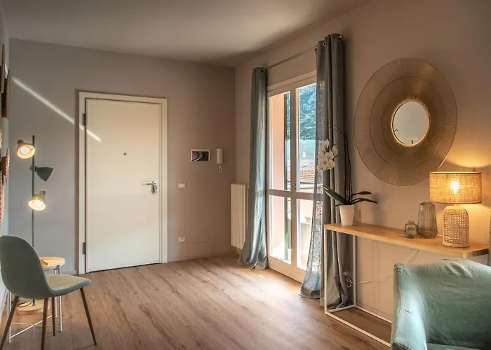 Chez Lulu. Bellissimo Intero Apartament