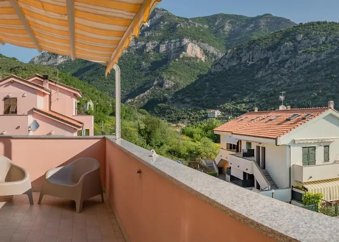 Chez Lulu. Bellissimo Intero Toirano